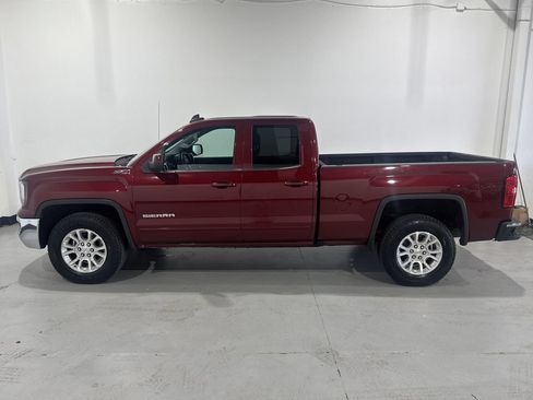 Used 2017 GMC Sierra 1500 SLE w/ Suspension Package, Off-Road AWD/4WD image 13