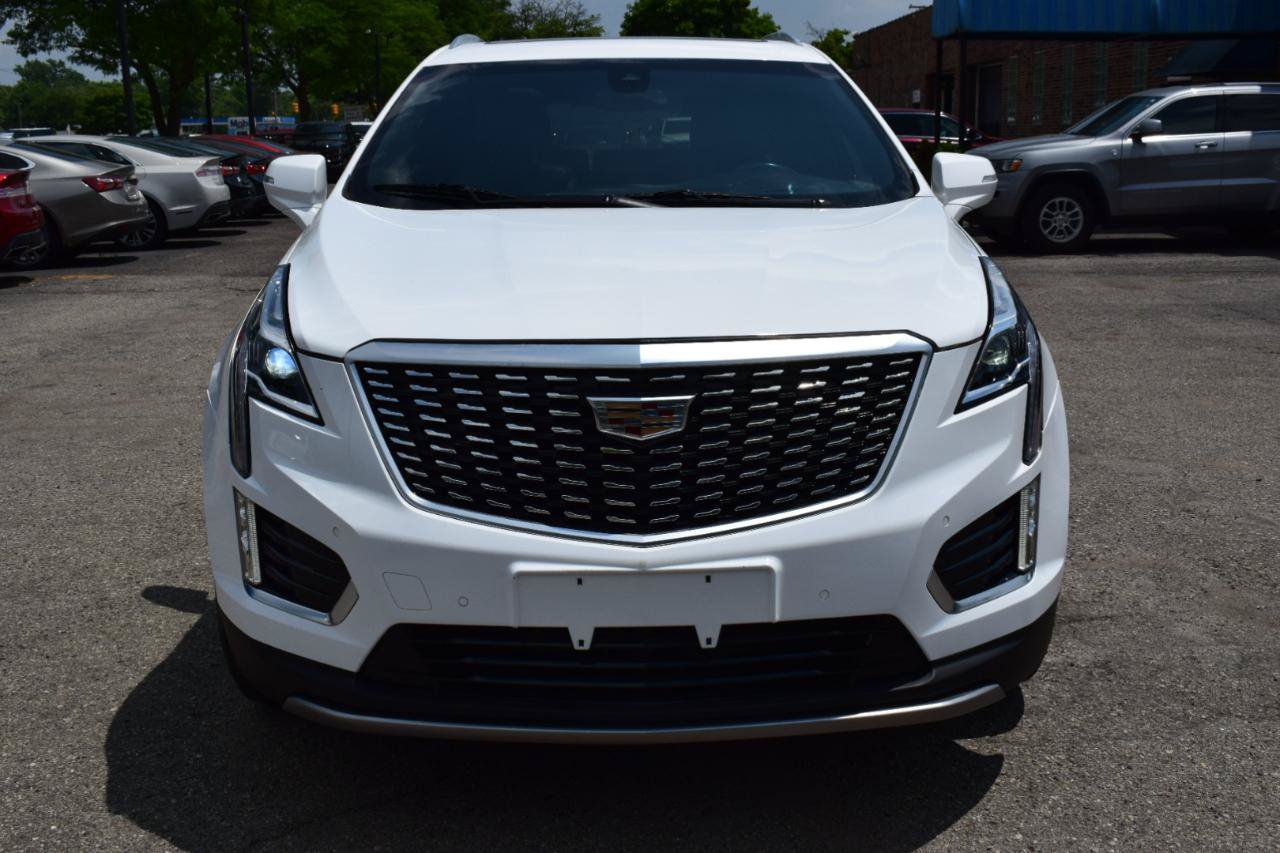 Used 2022 Cadillac XT5 Premium Luxury FWD image 3