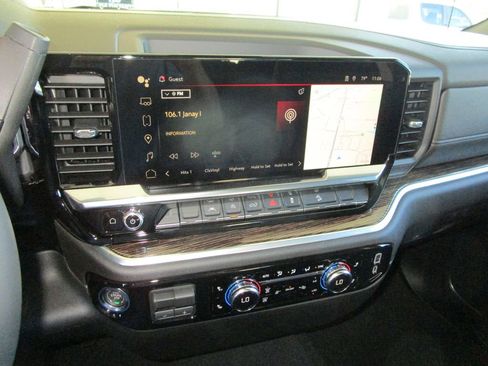 New 2026 GMC Sierra 1500 Elevation image 40