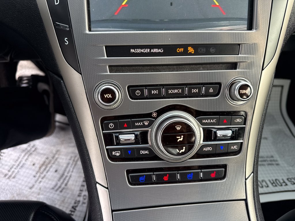 Used 2017 Lincoln MKZ Reserve FWD image 29