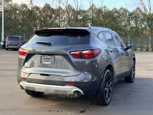 Certified 2022 Chevrolet Blazer LT w/ LPO, Black Accent Package image 5