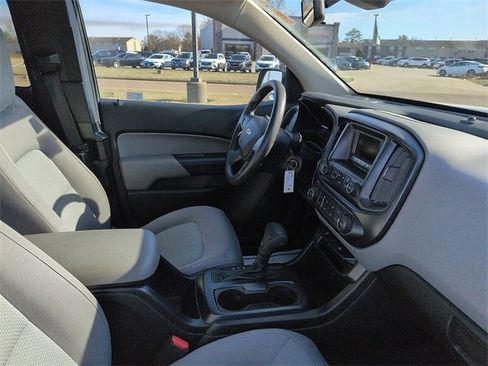 Used 2016 Chevrolet Colorado W/T image 10