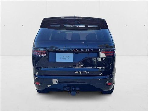 New 2025 Land Rover Discovery Dynamic SE image 6