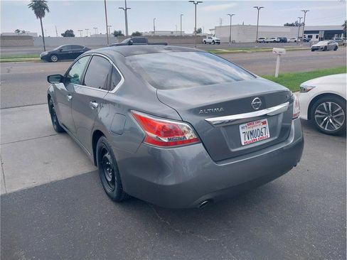 Used 2015 Nissan Altima 2.5 S w/ Power Driver Seat Package FWD image 7