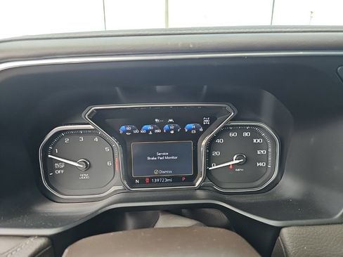 Used 2021 GMC Yukon XL Denali w/ Denali Premium Package AWD/4WD image 12