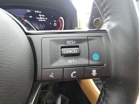 Used 2023 Nissan Rogue Platinum w/ Platinum Premium Package AWD/4WD image 44