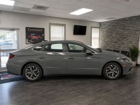 Used 2021 Hyundai Sonata SEL w/ Winter Weather Package FWD image 7