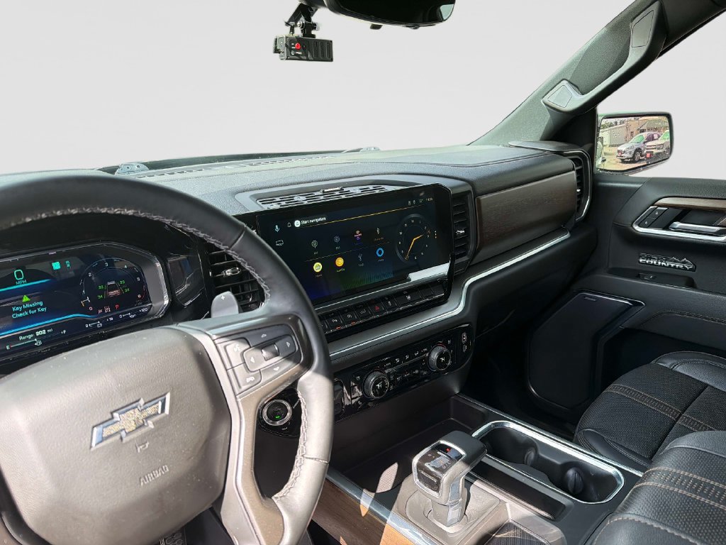 Used 2025 Chevrolet Silverado 1500 High Country w/ High Country Premium Package AWD/4WD image 27
