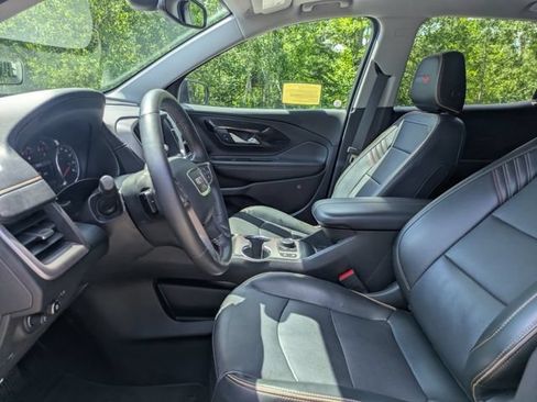 Used 2022 GMC Terrain AT4 AWD/4WD image 15