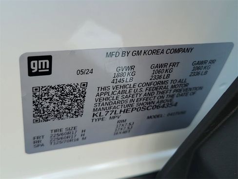 Used 2025 Chevrolet Trax LT w/ Driver Confidence Package image 38