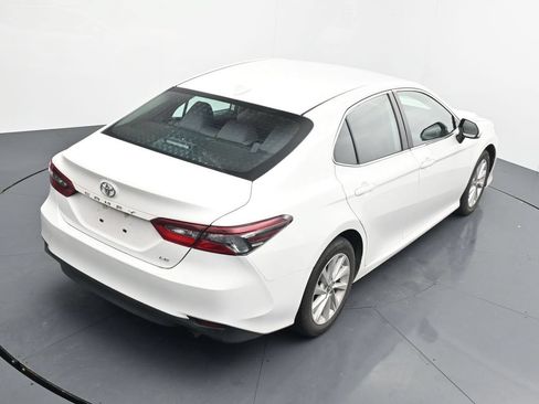 Used 2024 Toyota Camry LE FWD image 15