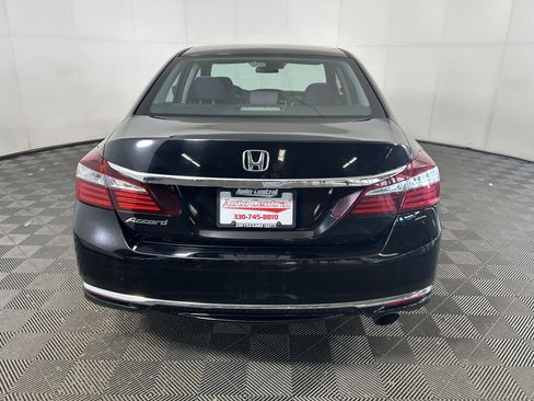 Used 2017 Honda Accord LX image 6