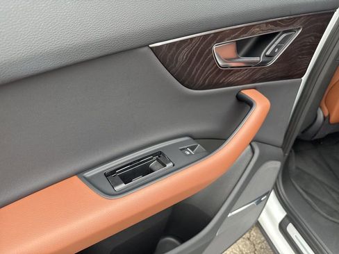 Used 2020 Audi Q7 3.0T Premium Plus w/ Premium Plus Package image 42