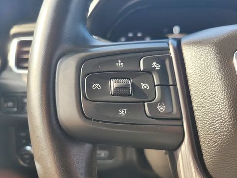 Used 2024 GMC Yukon XL Denali Ultimate AWD/4WD image 28