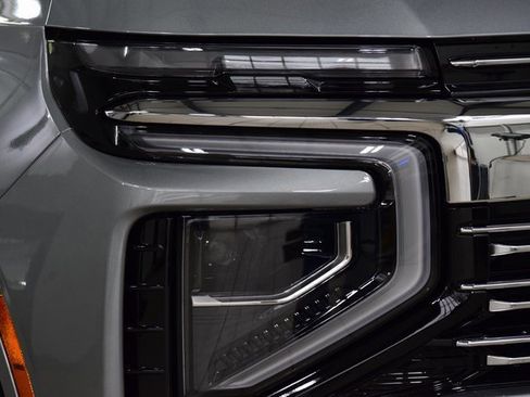 New 2026 Chevrolet Suburban Premier w/ Sun And Tow Package image 12