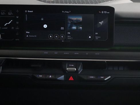 Certified 2024 Kia EV9 GT-Line AWD/4WD image 28