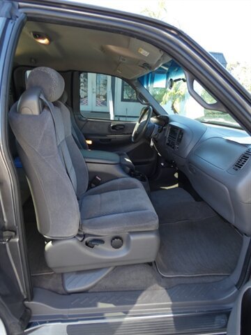 Used 2002 Ford F150 XLT RWD image 45