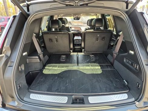 Used 2026 Cadillac Vistiq Platinum w/ LPO, Floor Liner Package AWD/4WD image 27