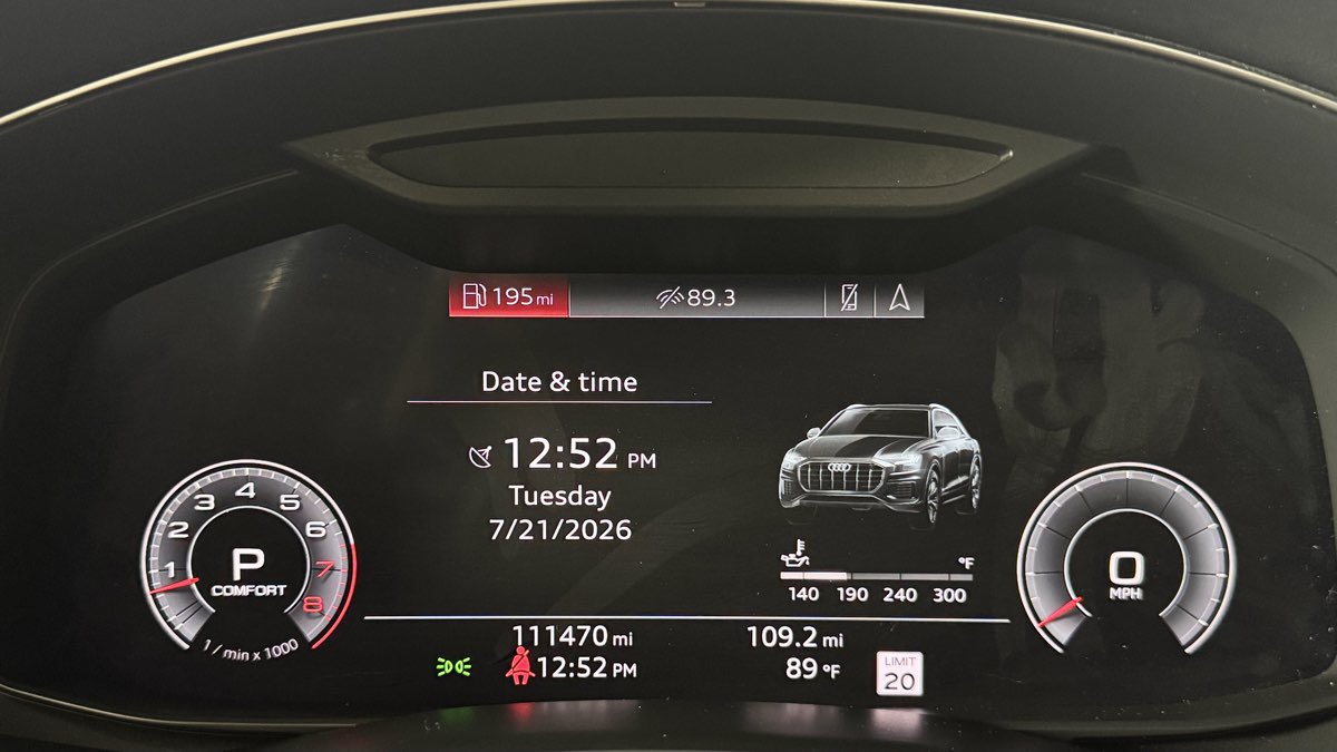 Used 2019 Audi Q8 Prestige w/ Luxury Package AWD/4WD image 20