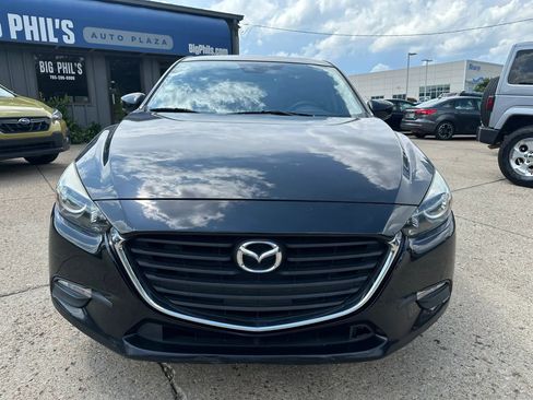 Used 2018 MAZDA MAZDA3 Touring FWD image 2