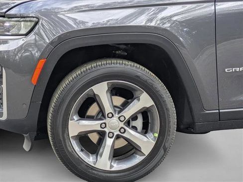New 2026 Jeep Grand Cherokee Limited image 10