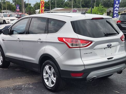 Used 2014 Ford Escape SE FWD image 4