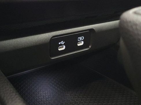 Certified 2025 Honda Accord SE image 30