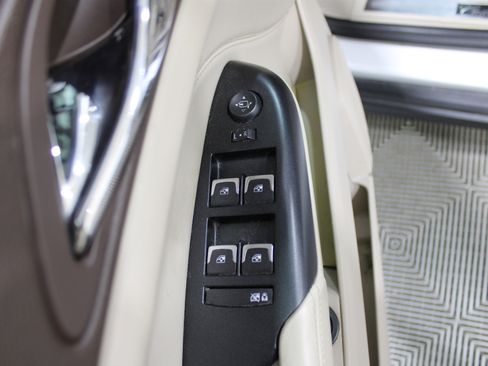 Used 2015 Cadillac SRX Performance w/ Driver Awareness Package image 7