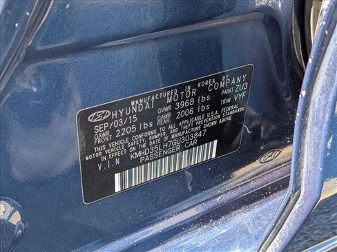 Used 2016 Hyundai Elantra GT FWD image 23