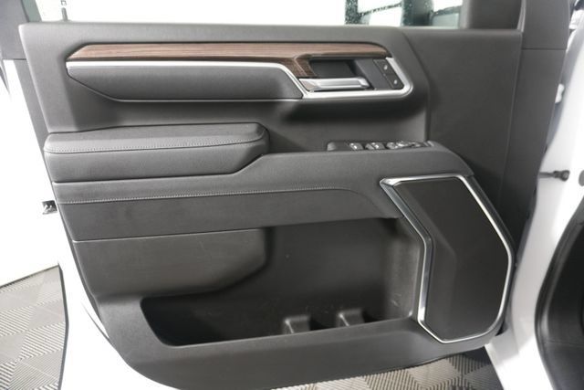 Used 2025 Chevrolet Silverado 2500 LT w/ All Star Edition AWD/4WD image 36