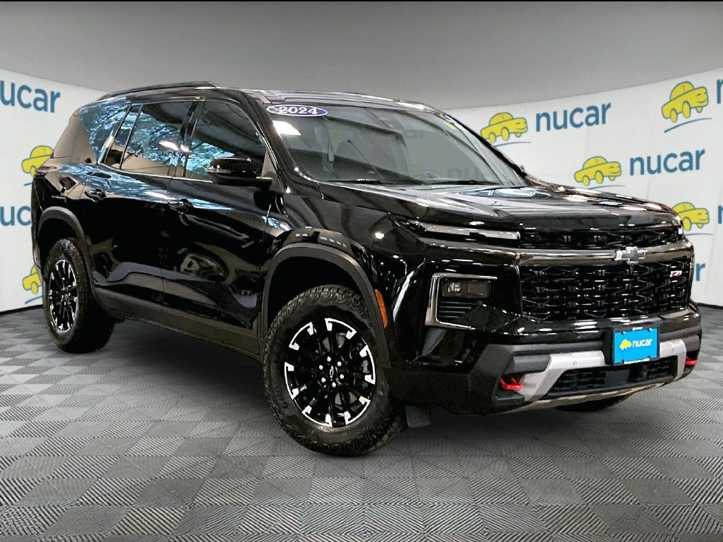 Used 2024 Chevrolet Traverse Z71 w/ Enhanced Driving Package AWD/4WD image 1
