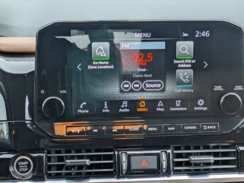 Used 2023 Nissan Pathfinder Platinum w/ Cargo Package AWD/4WD image 17