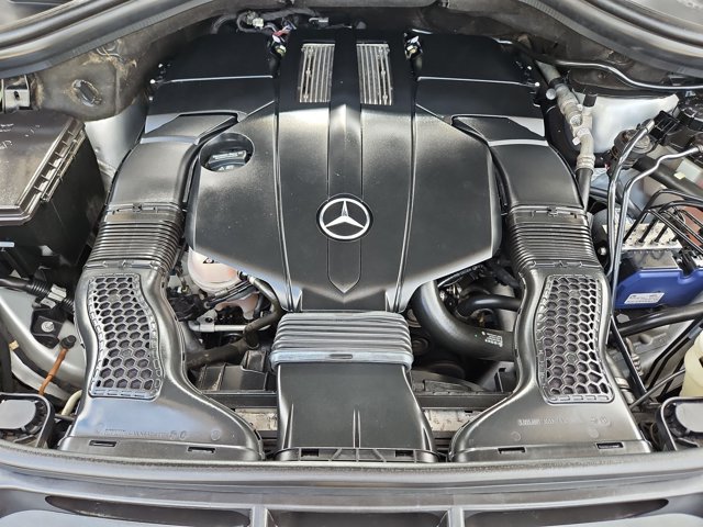 Used 2016 Mercedes-Benz GL 450 4MATIC image 25