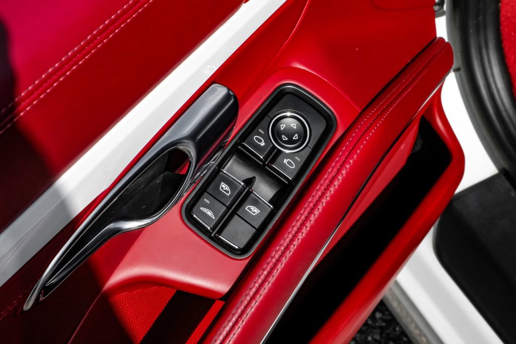 Used 2018 Porsche 911 Carrera image 35