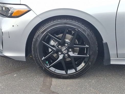 Used 2025 Honda Civic Sport image 8