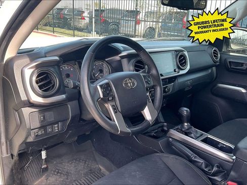 Used 2023 Toyota Tacoma 4x4 Double Cab w/ Trail Edition image 17