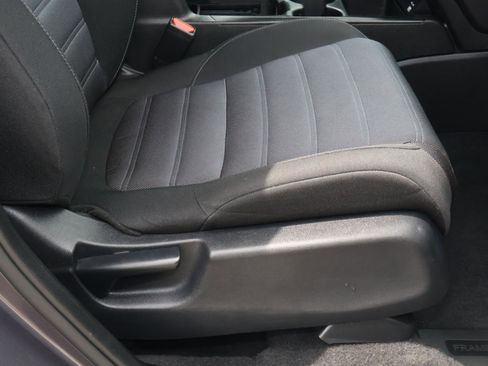 Used 2022 Honda CR-V EX image 18