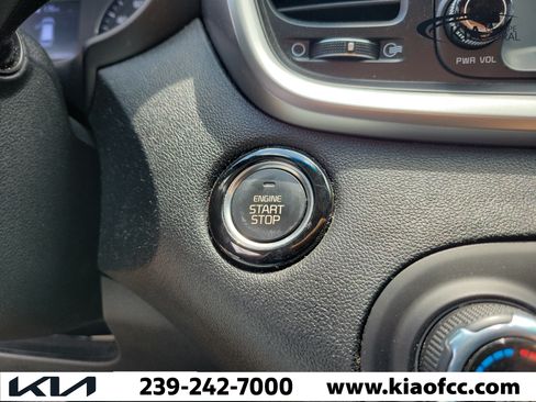 Used 2020 Kia Sorento S FWD image 30