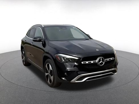 Used 2025 Mercedes-Benz GLA 250 image 3