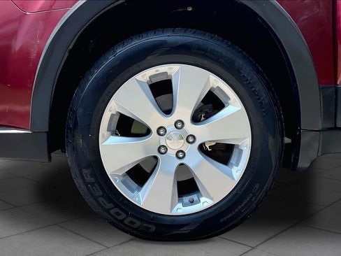 Used 2011 Subaru Outback 2.5i Limited AWD/4WD image 10