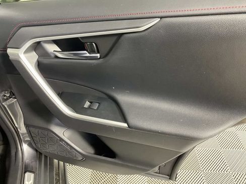 Used 2020 Toyota RAV4 TRD Off-Road AWD/4WD image 27