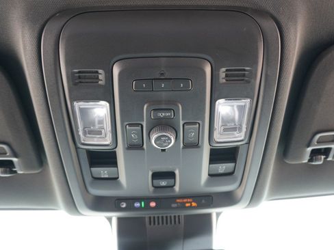 Used 2024 Chevrolet Tahoe RST w/ Luxury Package AWD/4WD image 27