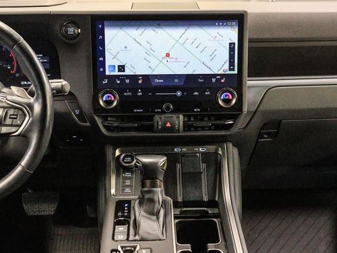Used 2024 Lexus GX 550 AWD/4WD image 14