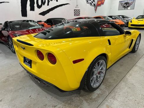 Used 2009 Chevrolet Corvette Z06 w/ Preferred Equipment Group image 8