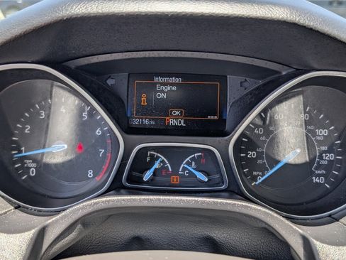 Used 2015 Ford Focus S FWD image 19