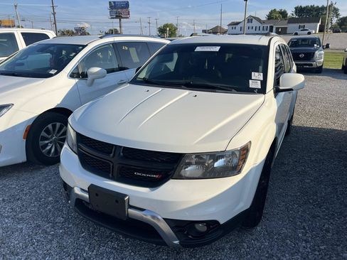 Used 2018 Dodge Journey Crossroad AWD/4WD image 2