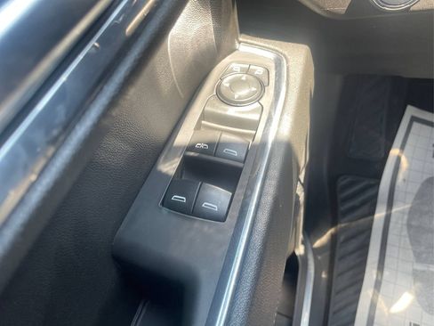 Used 2024 Chevrolet Silverado 1500 LT AWD/4WD image 35
