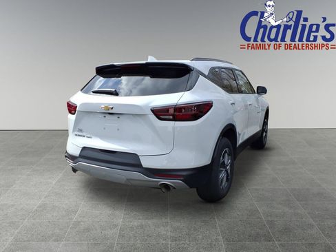 Used 2025 Chevrolet Blazer LT w/ Convenience Package AWD/4WD image 4