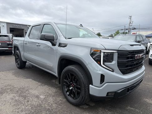 Used 2024 GMC Sierra 1500 Elevation AWD/4WD image 7