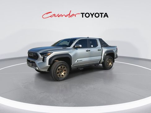 Used 2024 Toyota Tacoma 4x4 Double Cab Hybrid image 4
